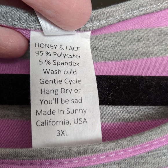 Honey and Lace California tunic - Picture 3 of 3